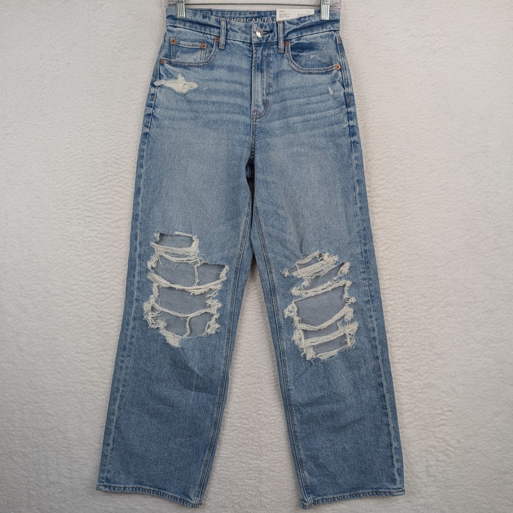 NWT American Eagle Curvy Baggy Straight Jeans Womens 2 Super High Rise Destroyed